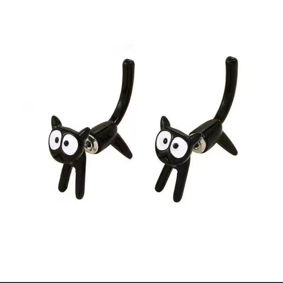 Playful Black Cat Stud Earrings 🐾 - Picture 3 of 7